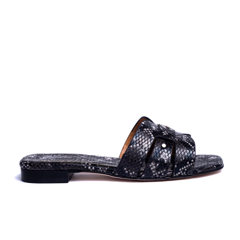 Turkish Women Black Leather Slipper #0235