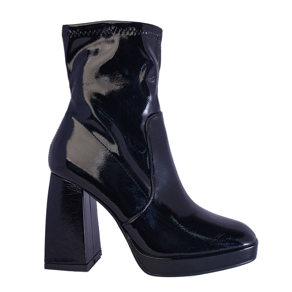 Europeon Union Women Black Vernis Leather Half Boot #2438