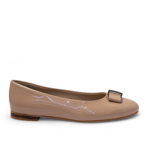 Women Beige Vernis Leather Ballerina #2763