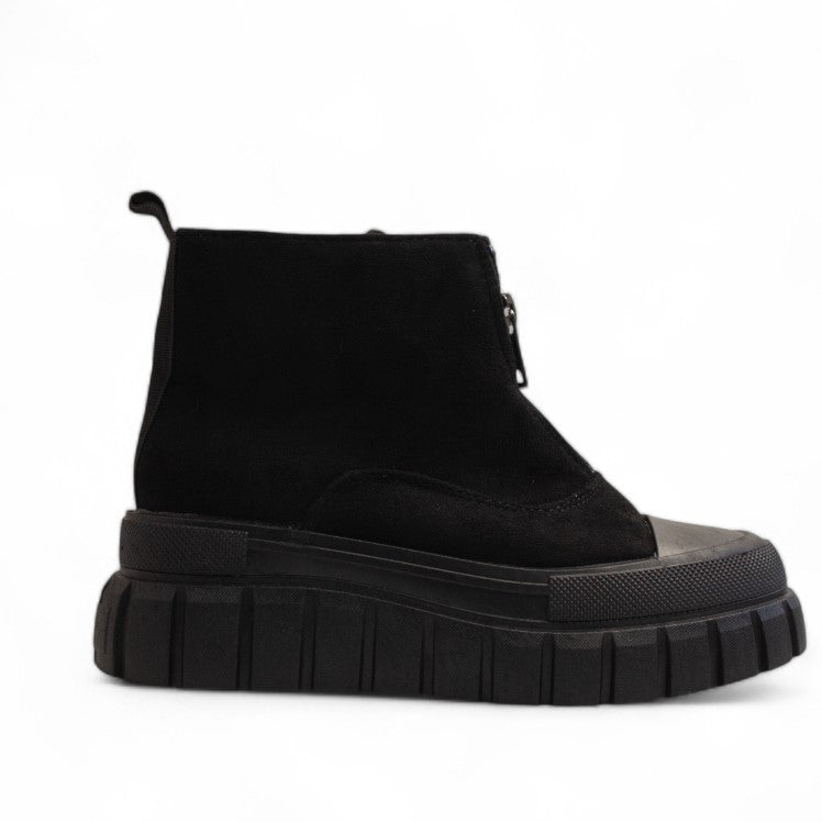Europeon Union Women Black Chamois Half Boot #3258