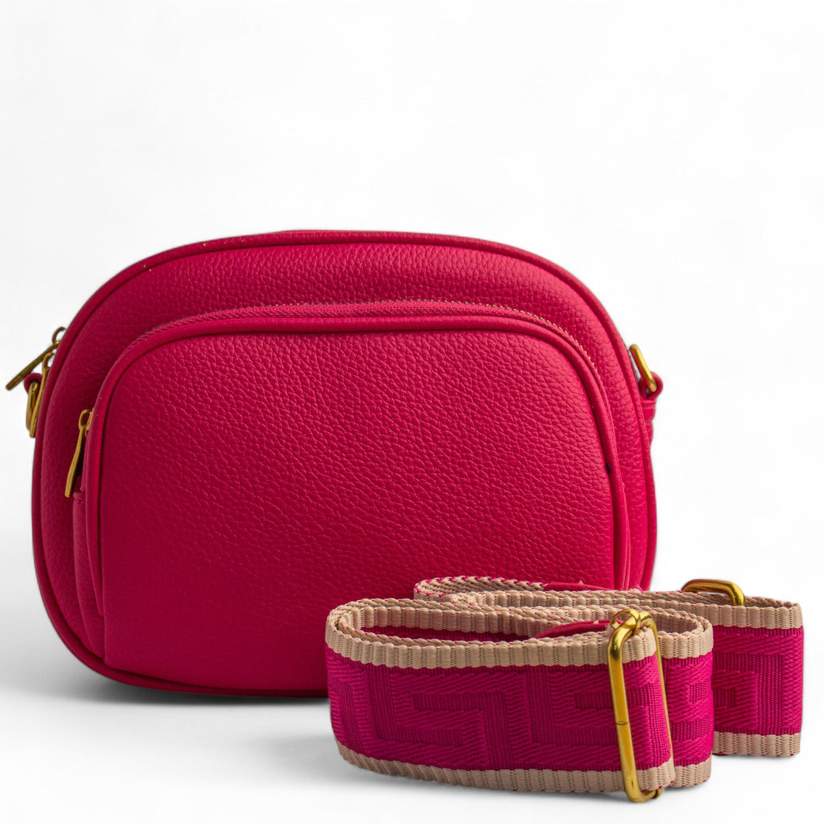 EuropeonUnion Women Fuchia Leather HandBag #2760