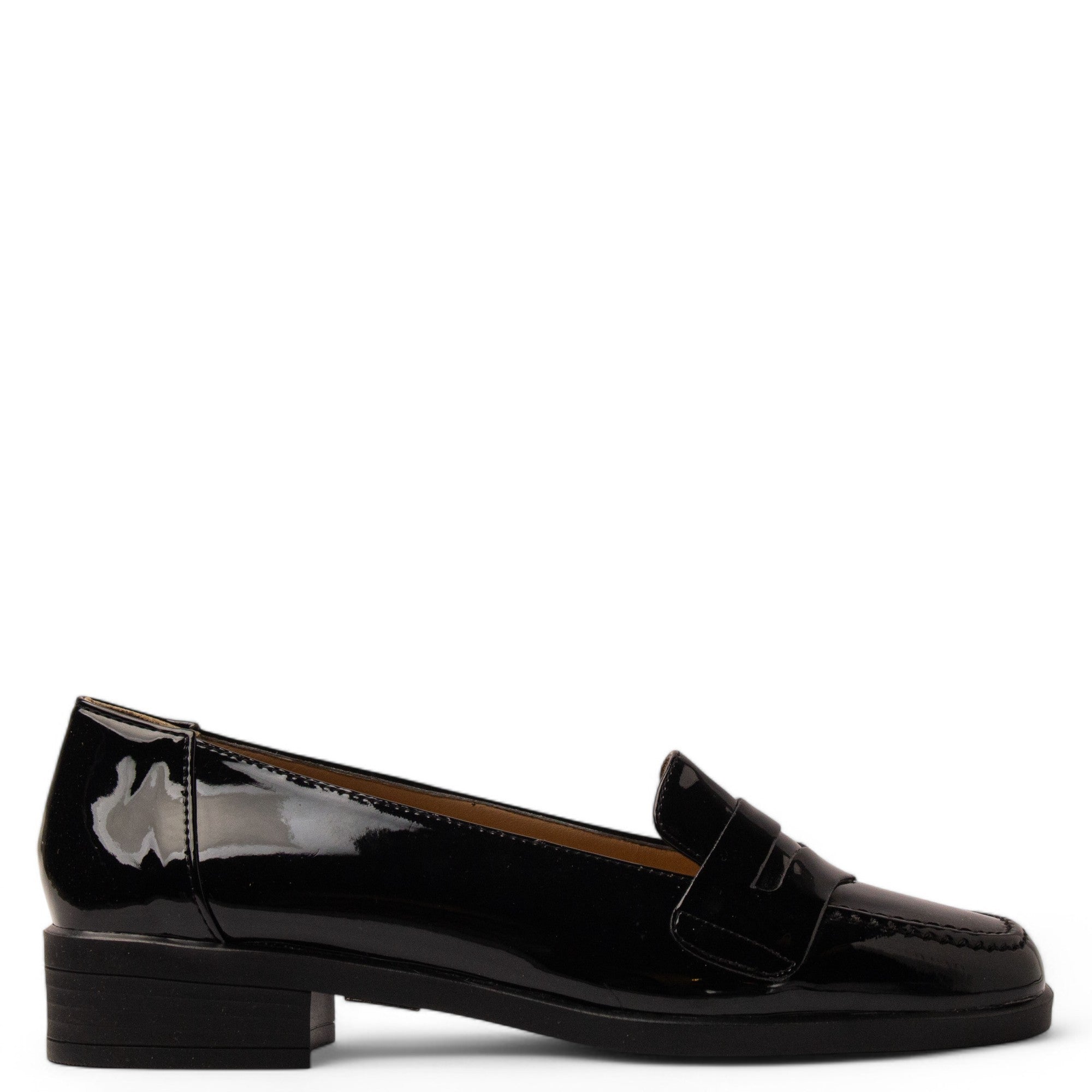 Women Black Vernis Leather Shoe #3652