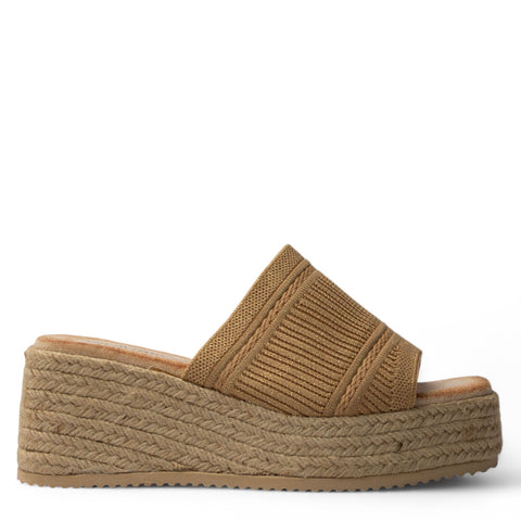 Europeon Union Women Gold Cloth Wedges #4130