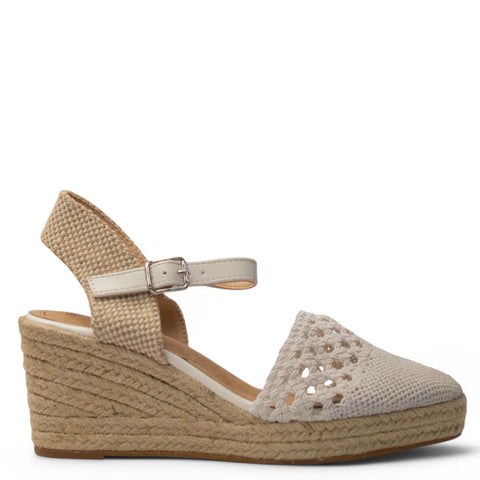 Europeon Union Women White Magdool Sandal #4154