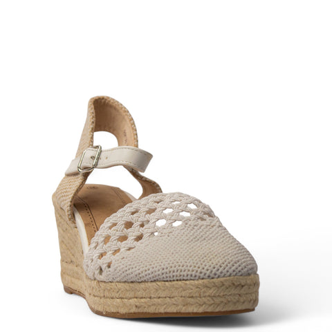 Europeon Union Women White Magdool Sandal #4154
