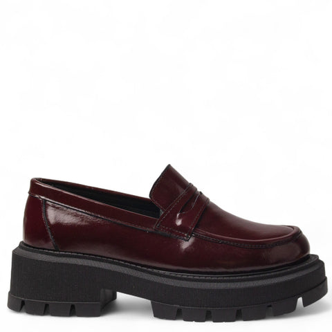 Women Maroon Vernis Leather Shoes #4495