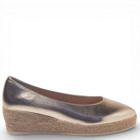 Women Gold Leather Shoe #4852