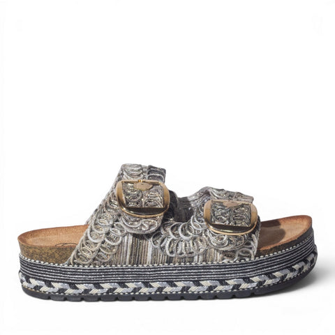 Europeon Union Women Black Cloth Slipper #5001
