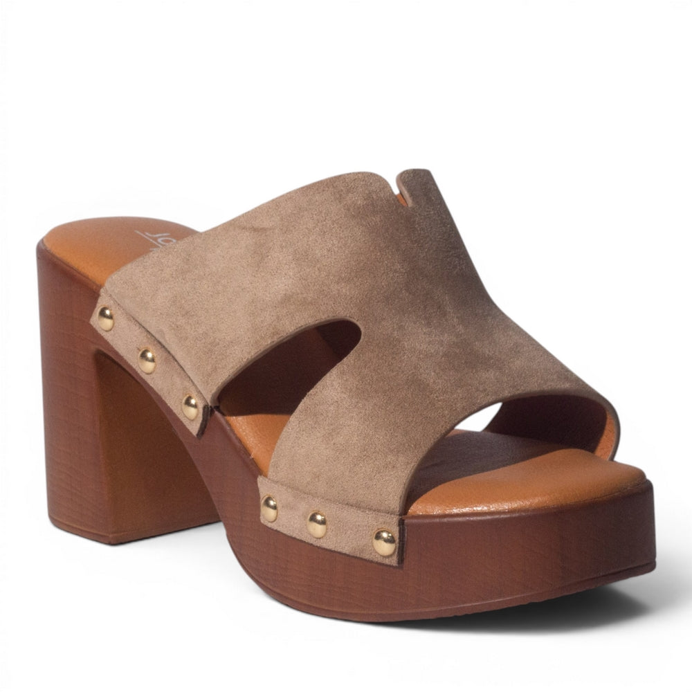 Europeon Union Women Cafe Chamois Wedges #5012