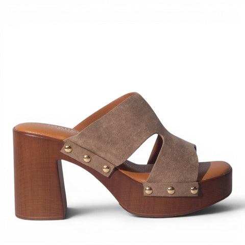 Europeon Union Women Cafe Chamois Wedges #5012