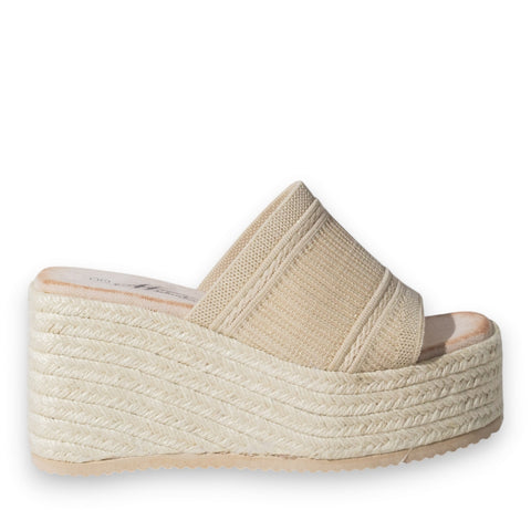 Europeon Union Women Gold Cloth Wedges #5182